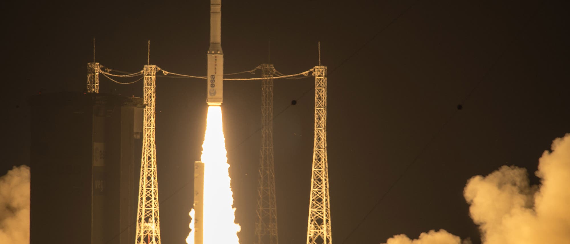 Start der Sentinel-2A Trägerrakete Start der Sentinel-2A Trägerrakete