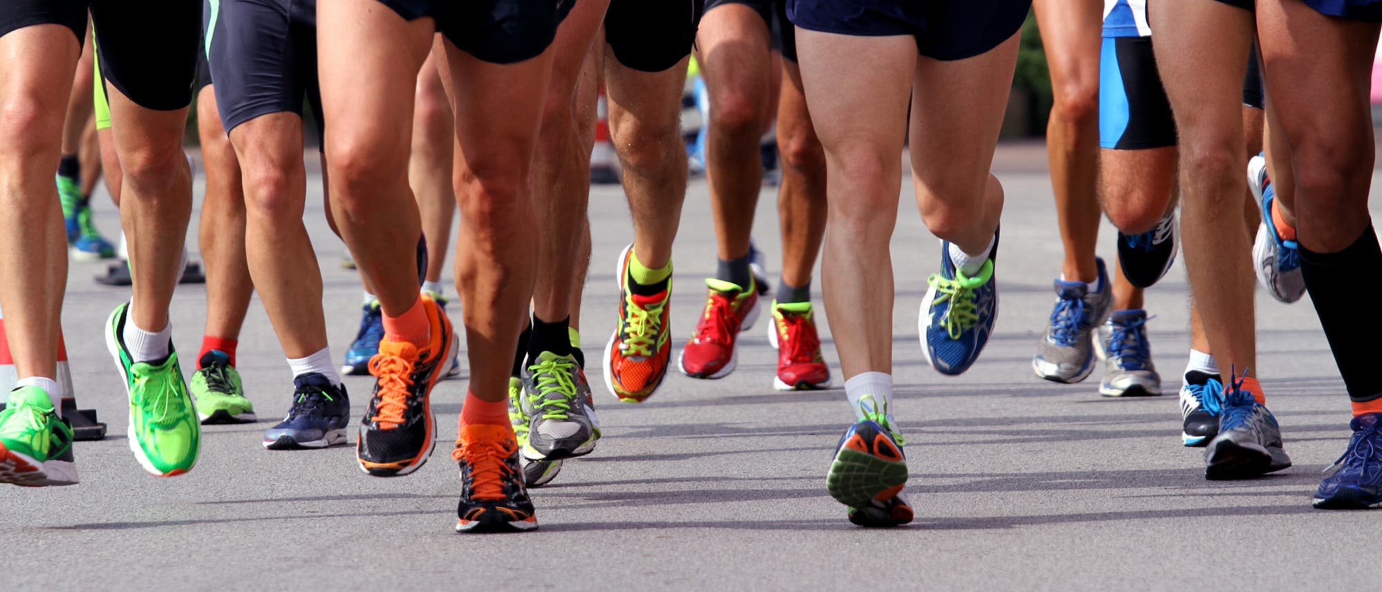Läuferinnen und Läufer beim Marathon Läuferinnen und Läufer beim Marathon