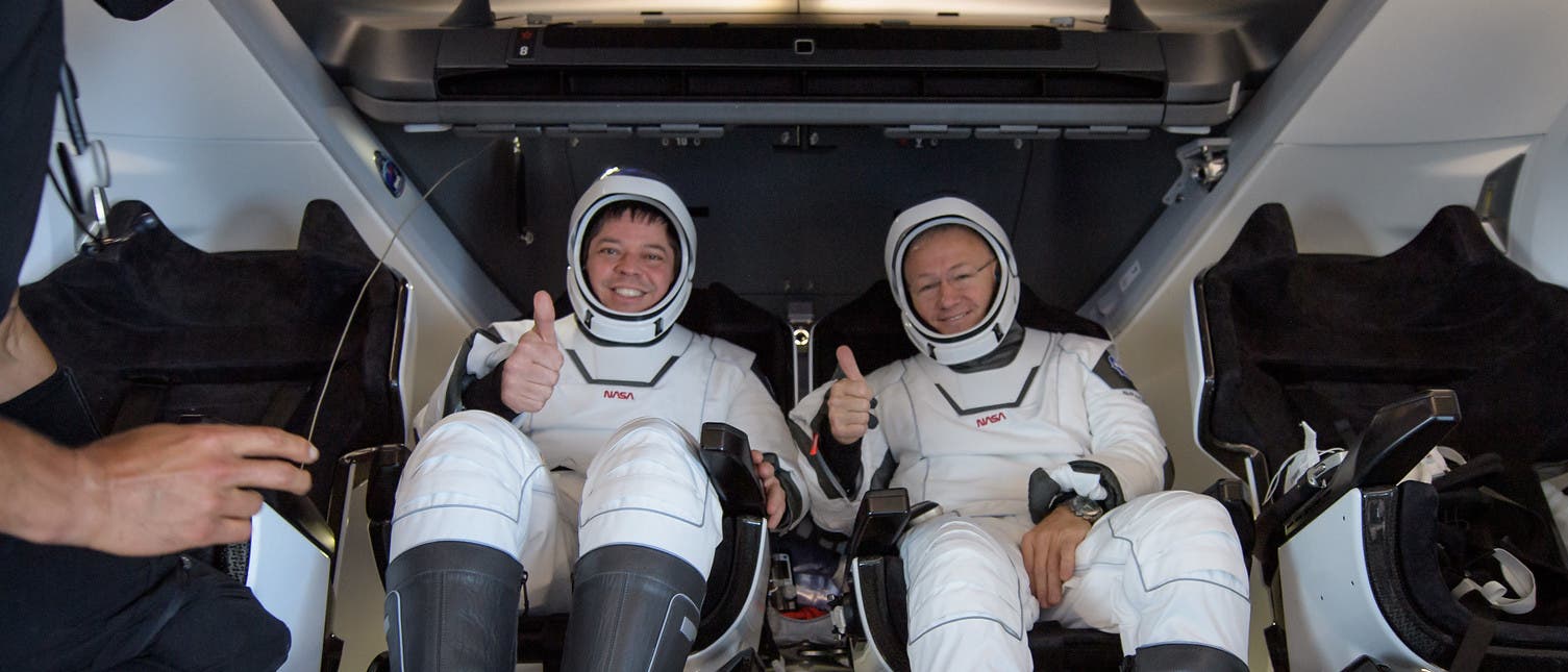 Nach Flug mit einer Kapsel von SpaceX wieder auf der Erde: Robert Behnken und Douglas Hurley Nach Flug mit einer Kapsel von SpaceX wieder auf der Erde: Robert Behnken und Douglas Hurley