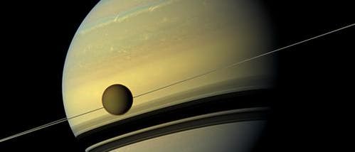 Wechselnde Jahreszeiten auf dem Saturn Wechselnde Jahreszeiten auf dem Saturn