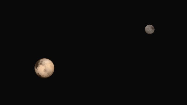 Pluto und Charon im Blick von New Horizons