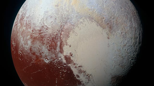Plutos vielfältige Verfärbungen und Strukturen