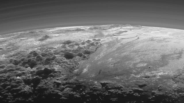 Ausschnitt aus der Pluto-Sichel
