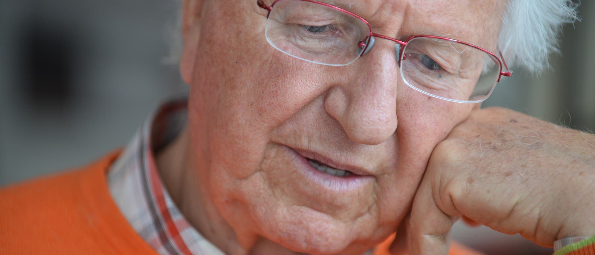 Senior liest Senior liest