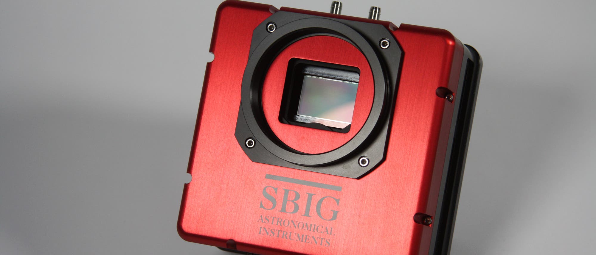 Die STXL-11002 von SBIG Die STXL-11002 von SBIG