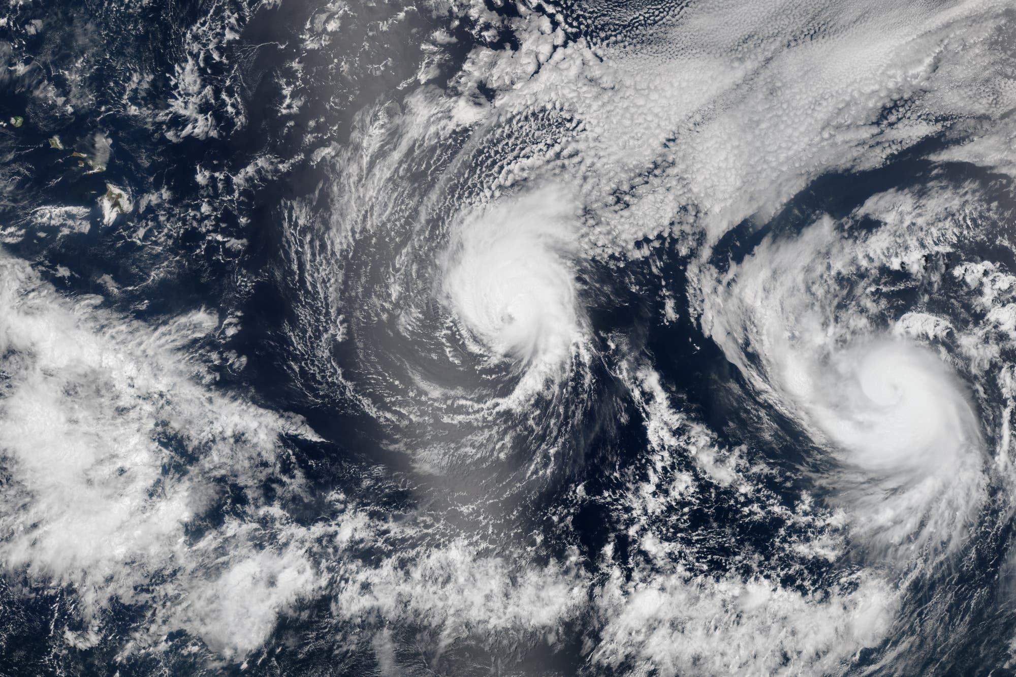 Hurrikane Iselle und Julio mit Hawaii Hurrikane Iselle und Julio mit Hawaii