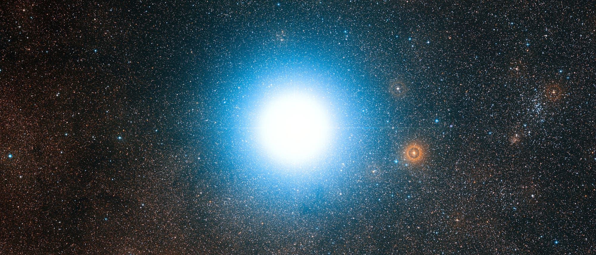 Alpha Centauri ist von unserem Sonnensystem aus gesehen das nächste Sternsystem Alpha Centauri ist von unserem Sonnensystem aus gesehen das nächste Sternsystem