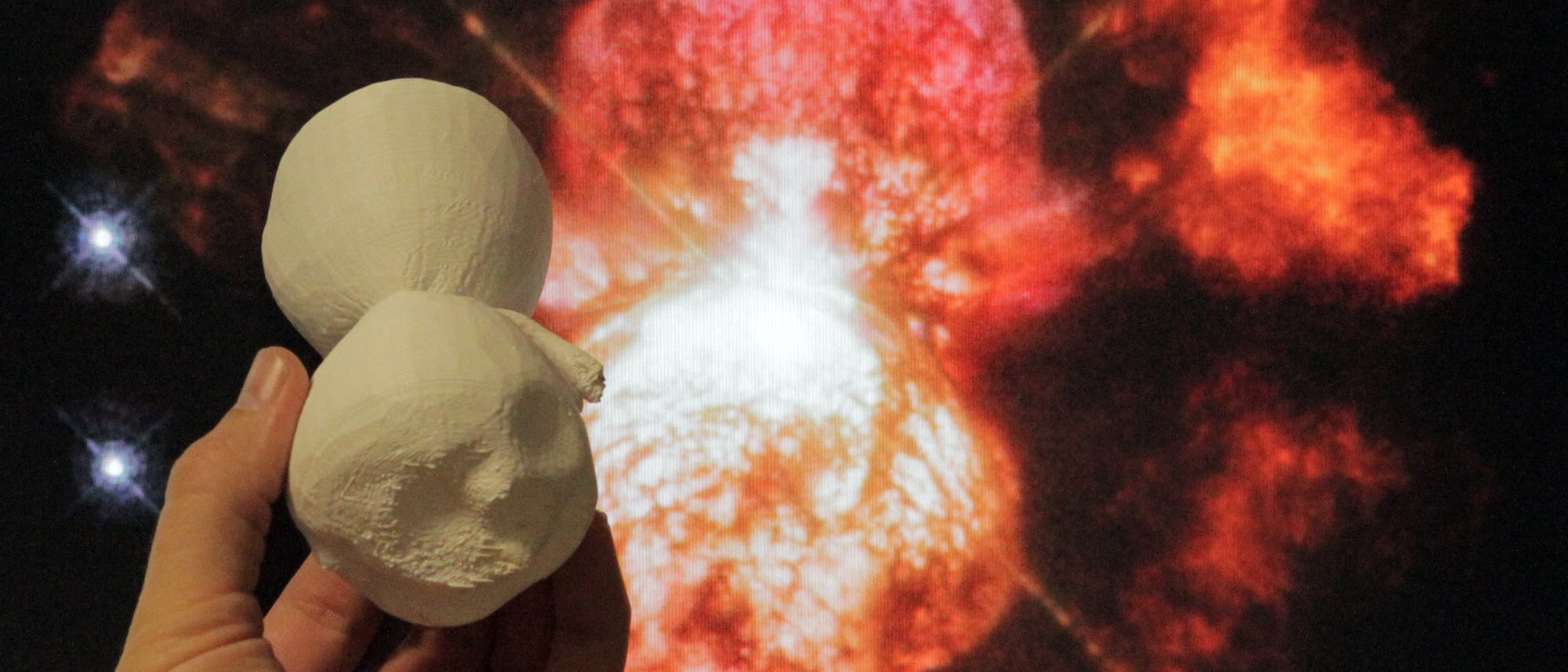 3-D-Modell der Eta-Carinae-Wolke 3-D-Modell der Eta-Carinae-Wolke