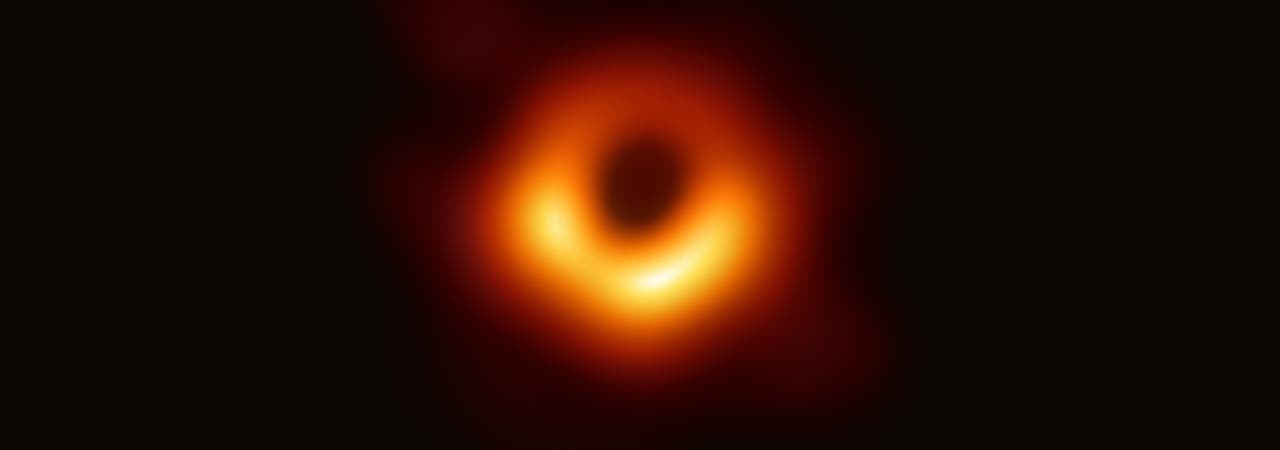 Das erste Bild eines schwarzen Lochs