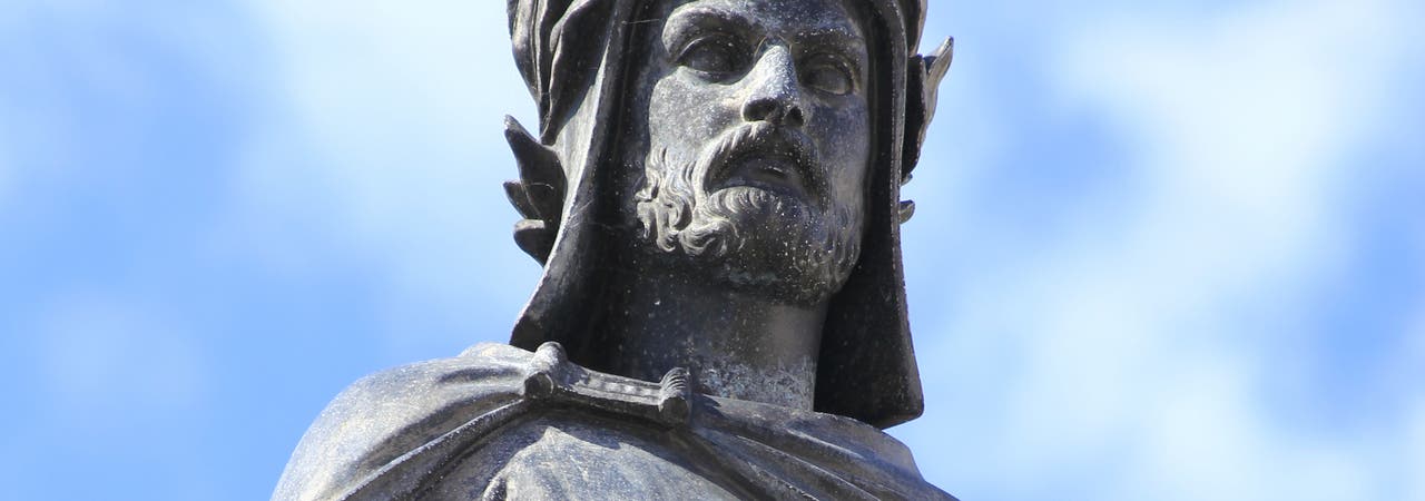 Wolfram von Eschenbach Statue