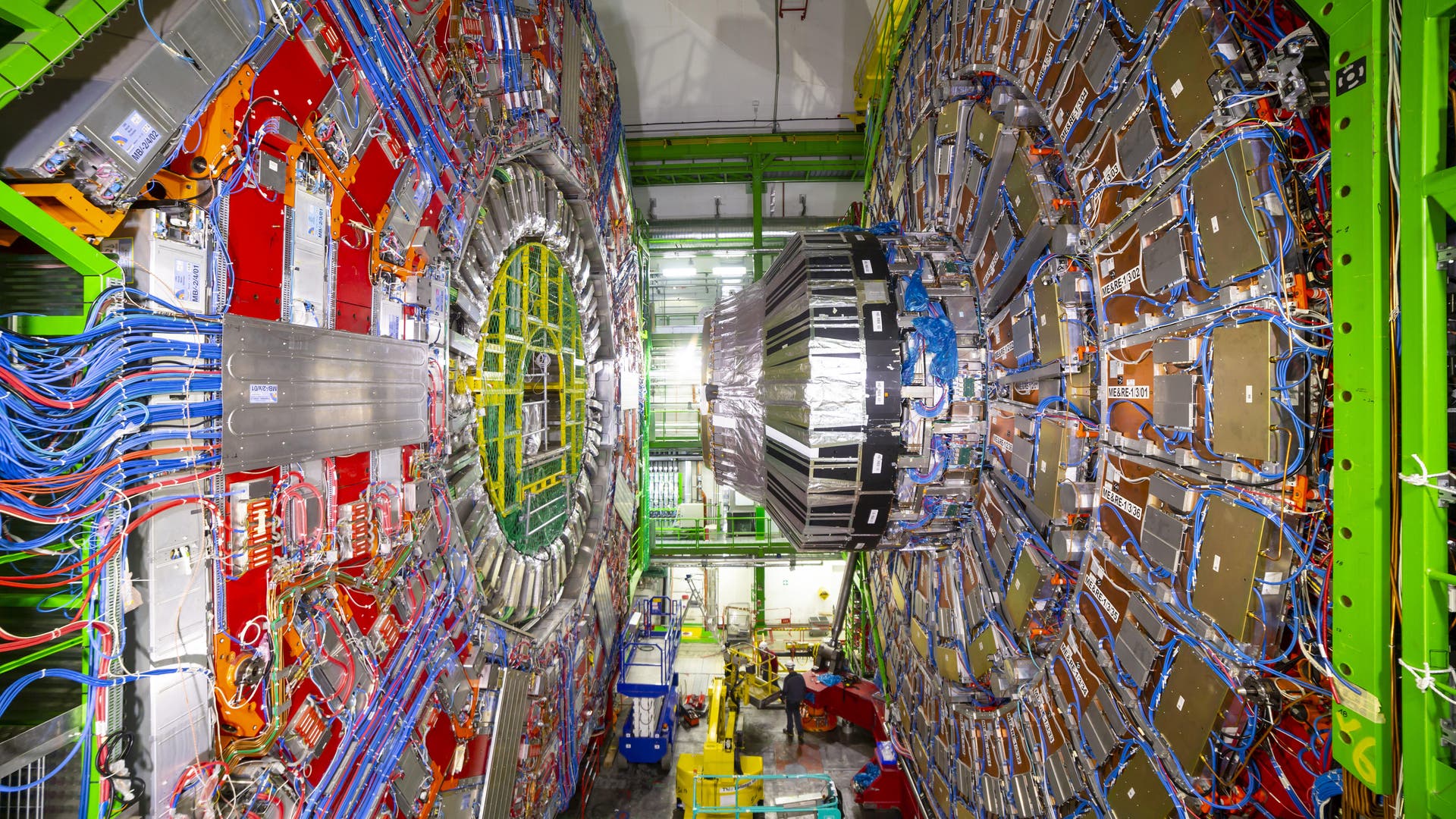 Nieuwe experimenten bij de LHC: het standaardmodel van deeltjesfysica houdt stand