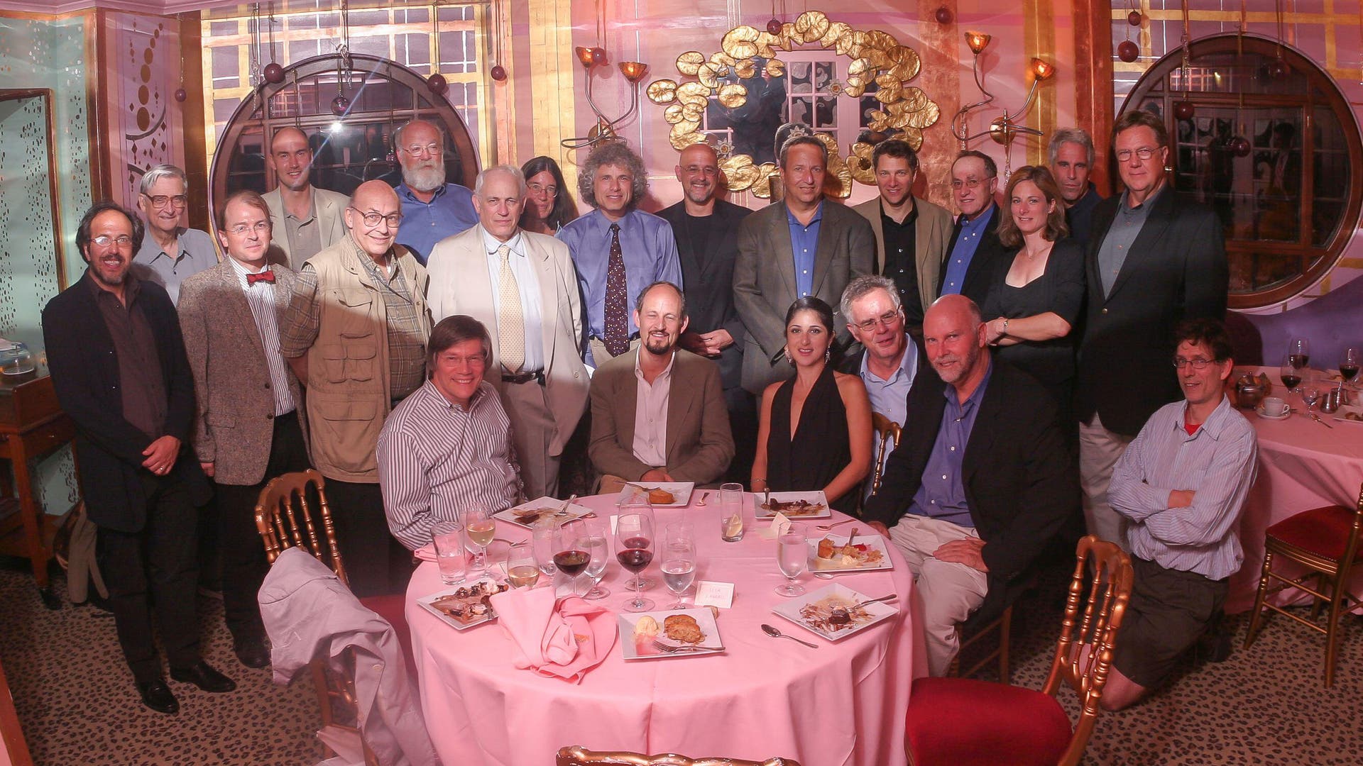 Epstein-Akten-Warum-scharte-Jeffrey-Epstein-ber-hmte-Wissenschaftler-um-sich-