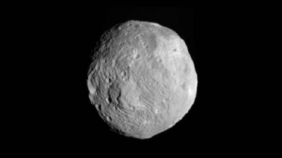 Riesenkrater auf Vesta II