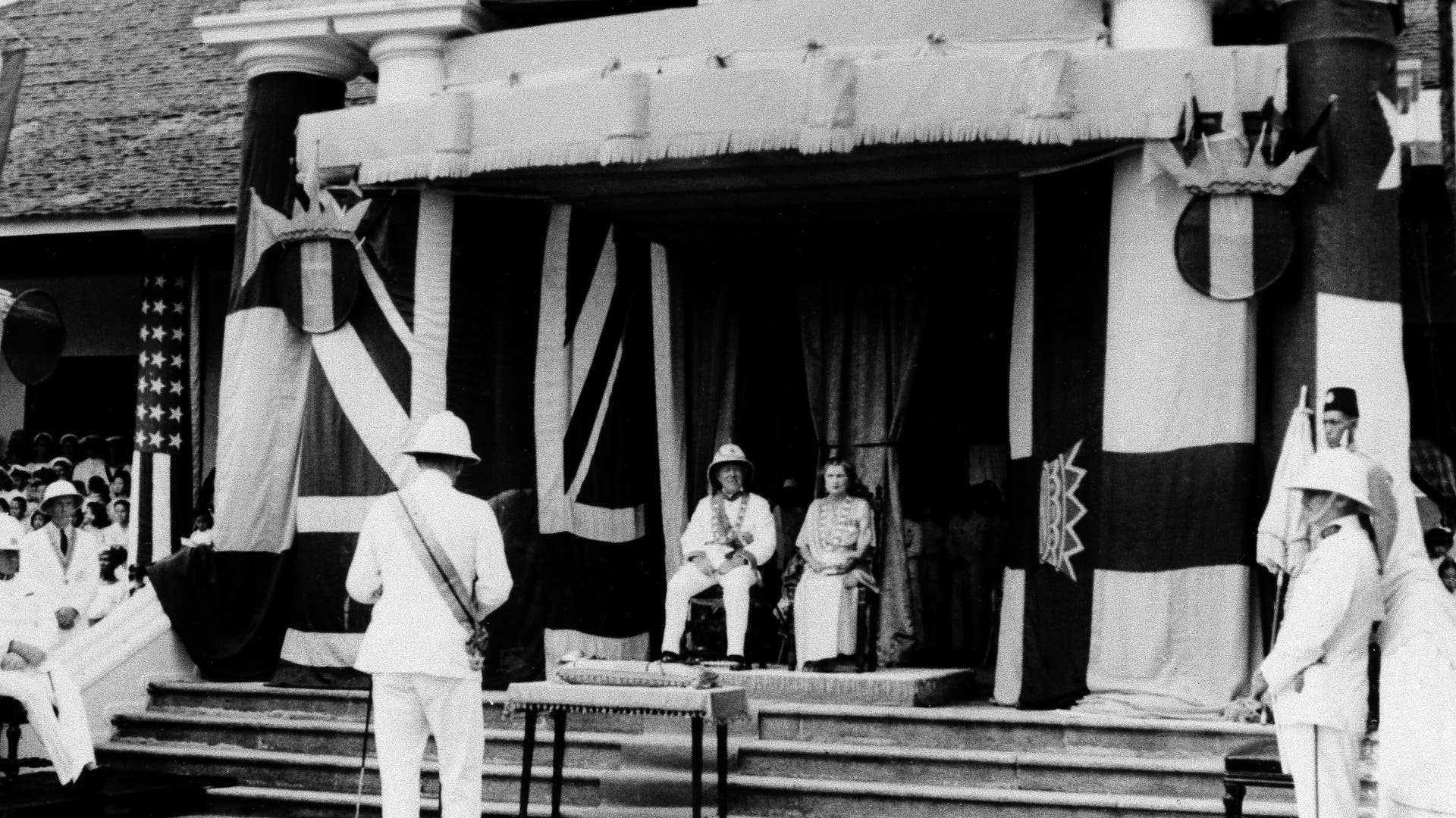 Hemmer-und-Me-ner-erz-hlen-Kleine-Geschichte-der-Wei-en-Rajahs-von-Borneo
