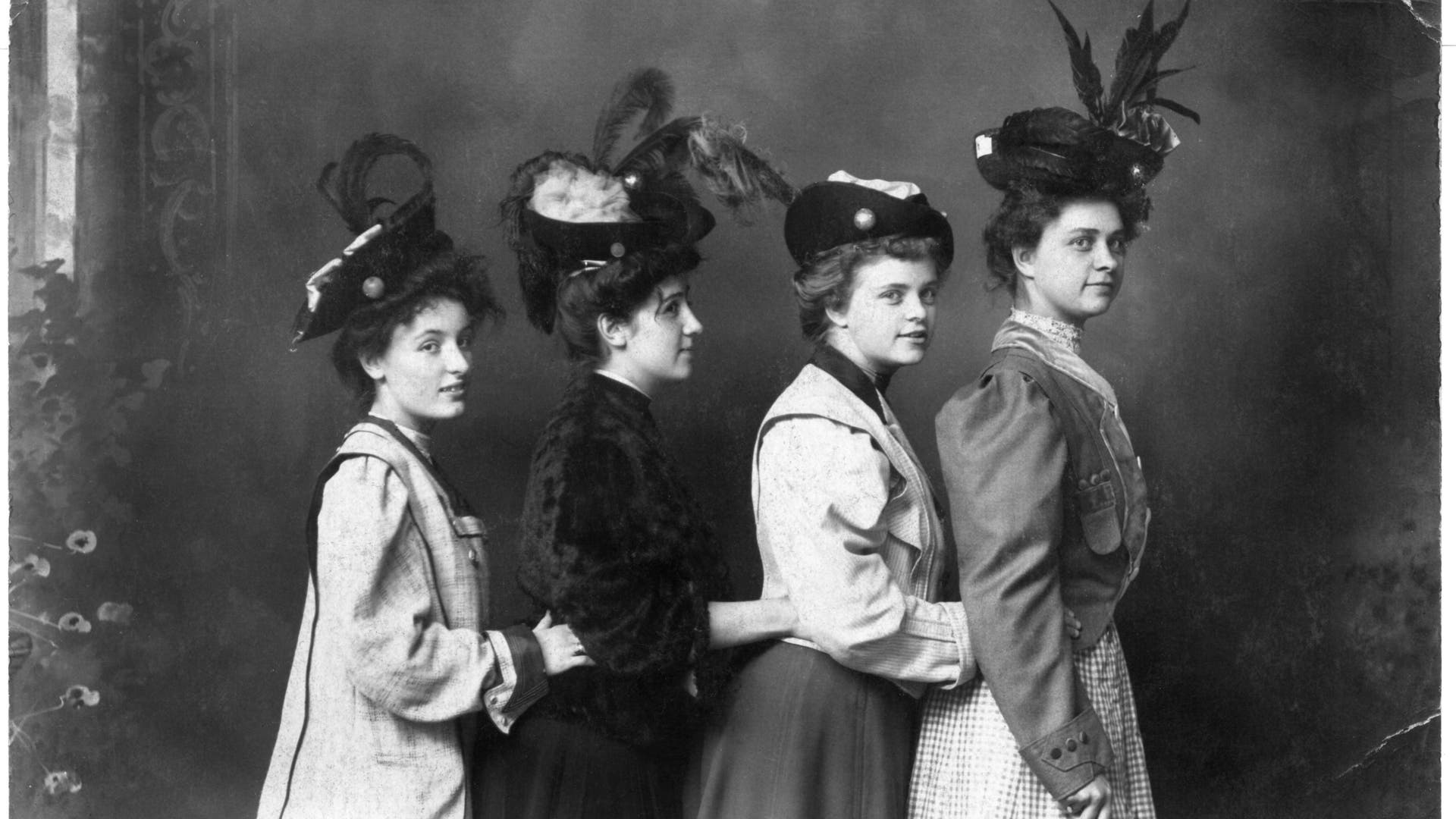 Hemmer-und-Me-ner-erz-hlen-Kleine-Geschichte-als-die-Mode-den-Vogel-abschoss