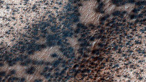 Austrittsstellen für Kohlendioxidgas in der Südpolregion des Mars