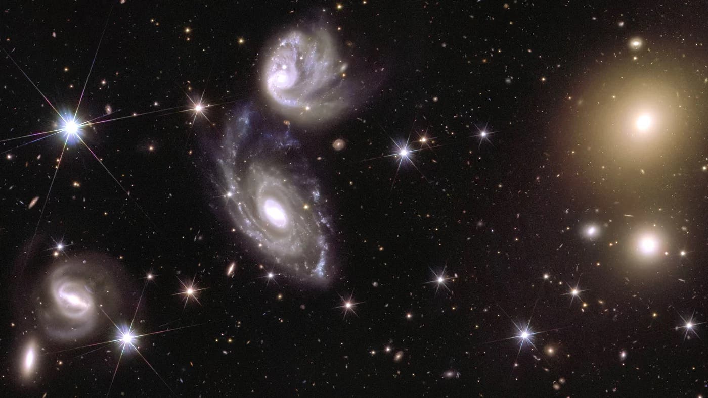 Freistetters-Formelwelt-Wie-das-Universum-zur-Ruhe-kommt