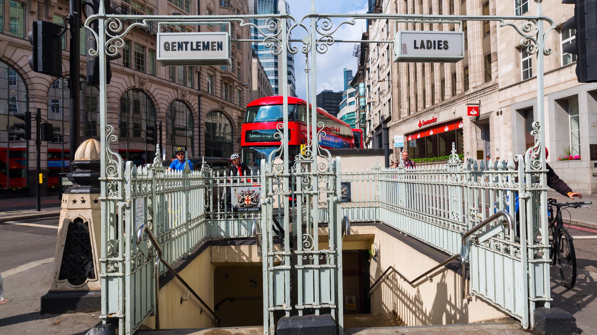 Erfindung-der-Toilette-Das-erste-Klo-das-nicht-stank