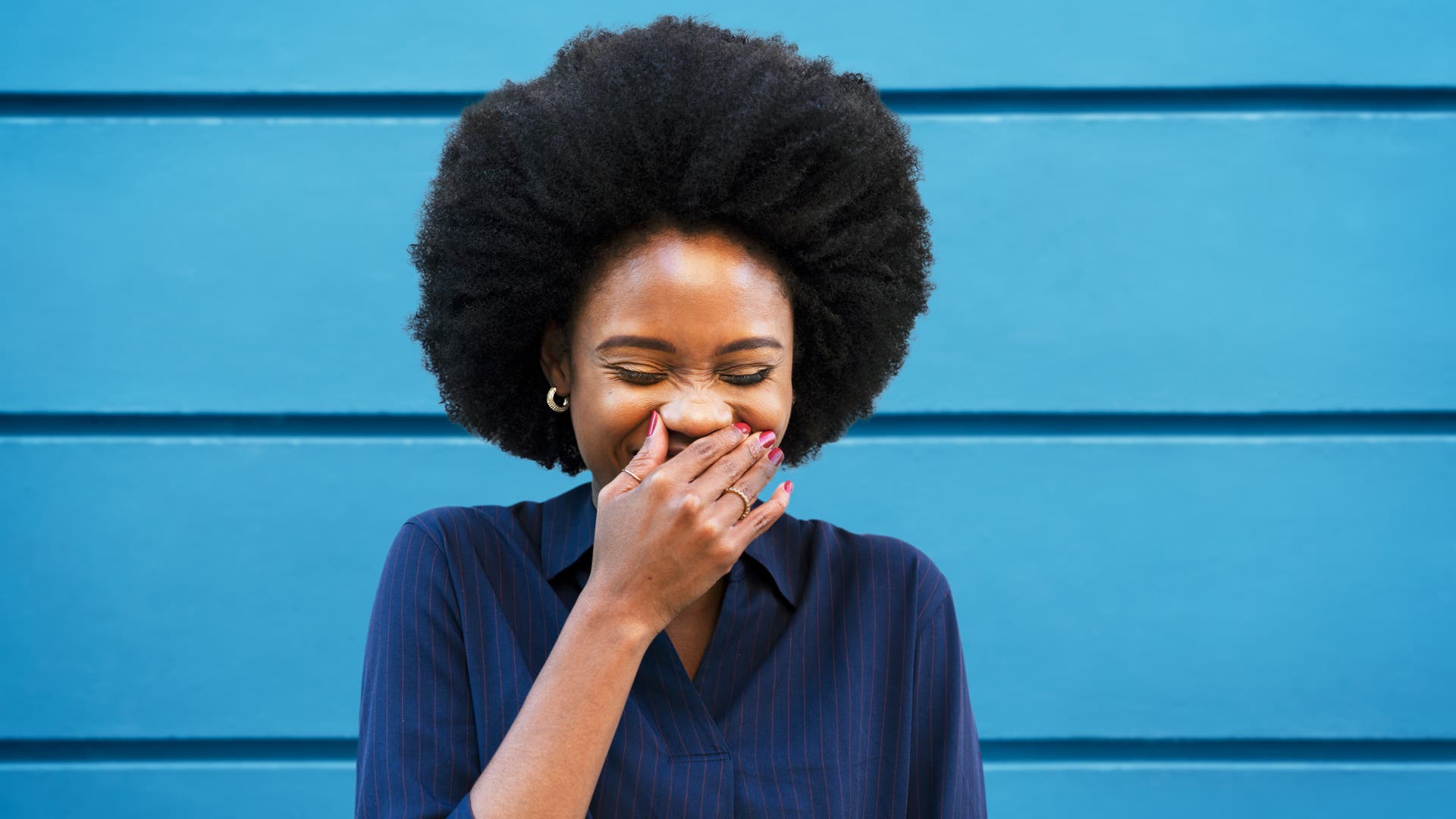 Selbstbeherrschung-Wie-man-sich-am-besten-das-Lachen-verkneift
