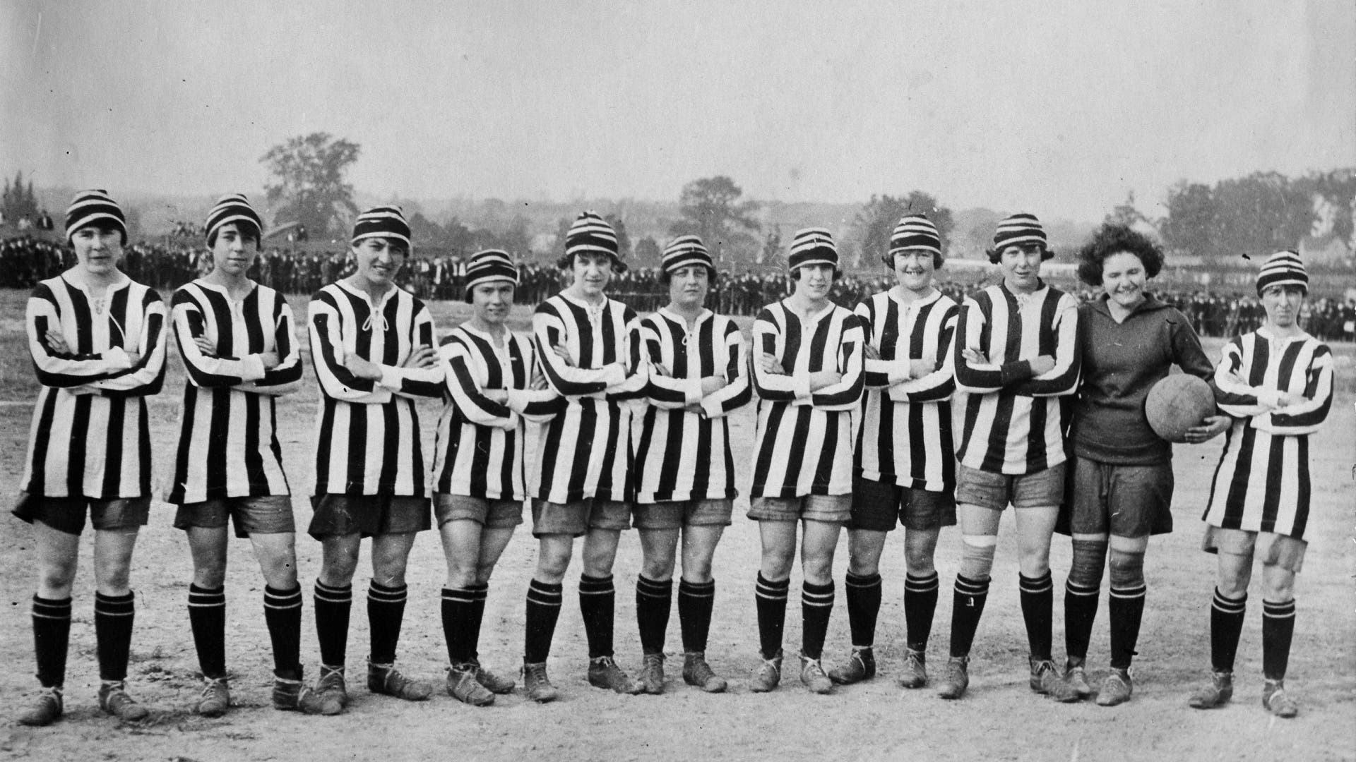 Rekordkulisse-vor-mehr-als-100-Jahren-Der-vergessene-H-henflug-des-Frauenfu-balls