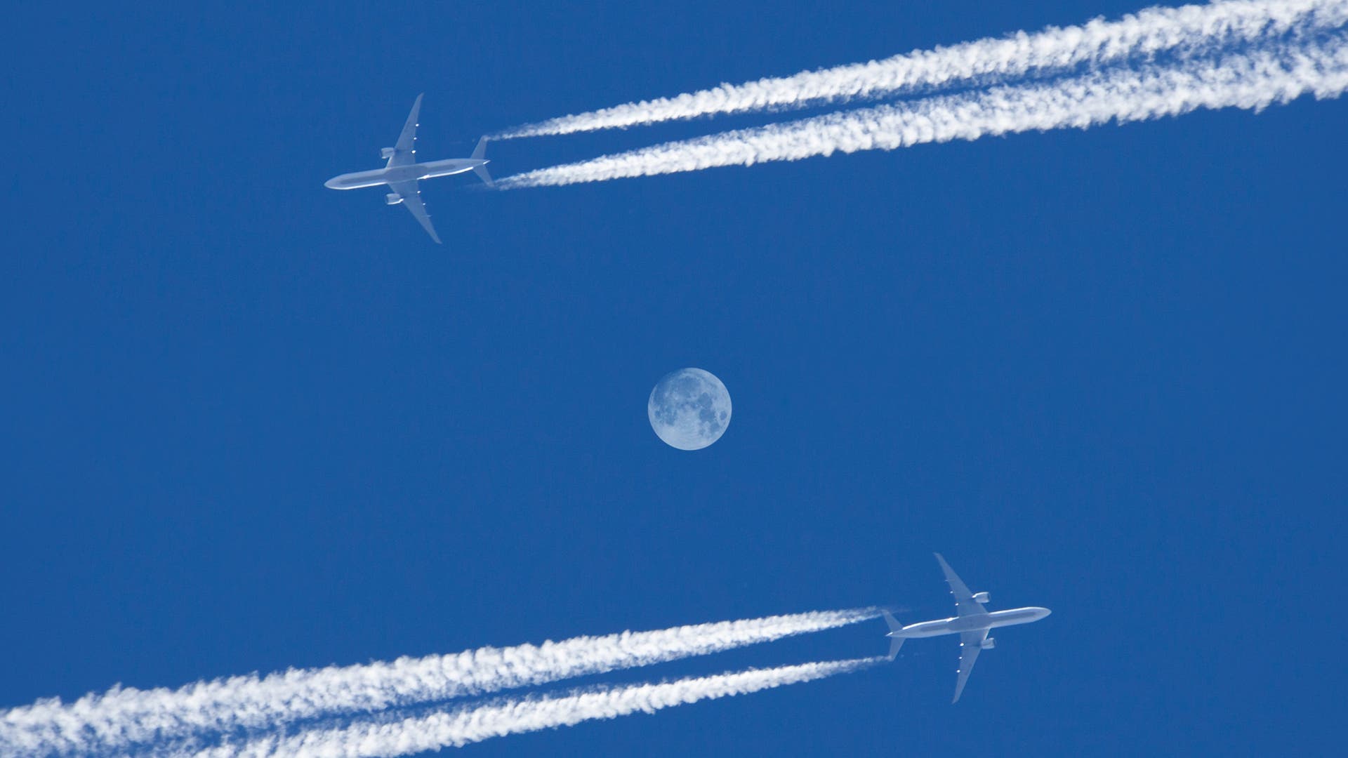 Effizienzgewinne-im-Flugverkehr-Mehr-Economy-Pl-tze-und-st-rkere-Auslastung