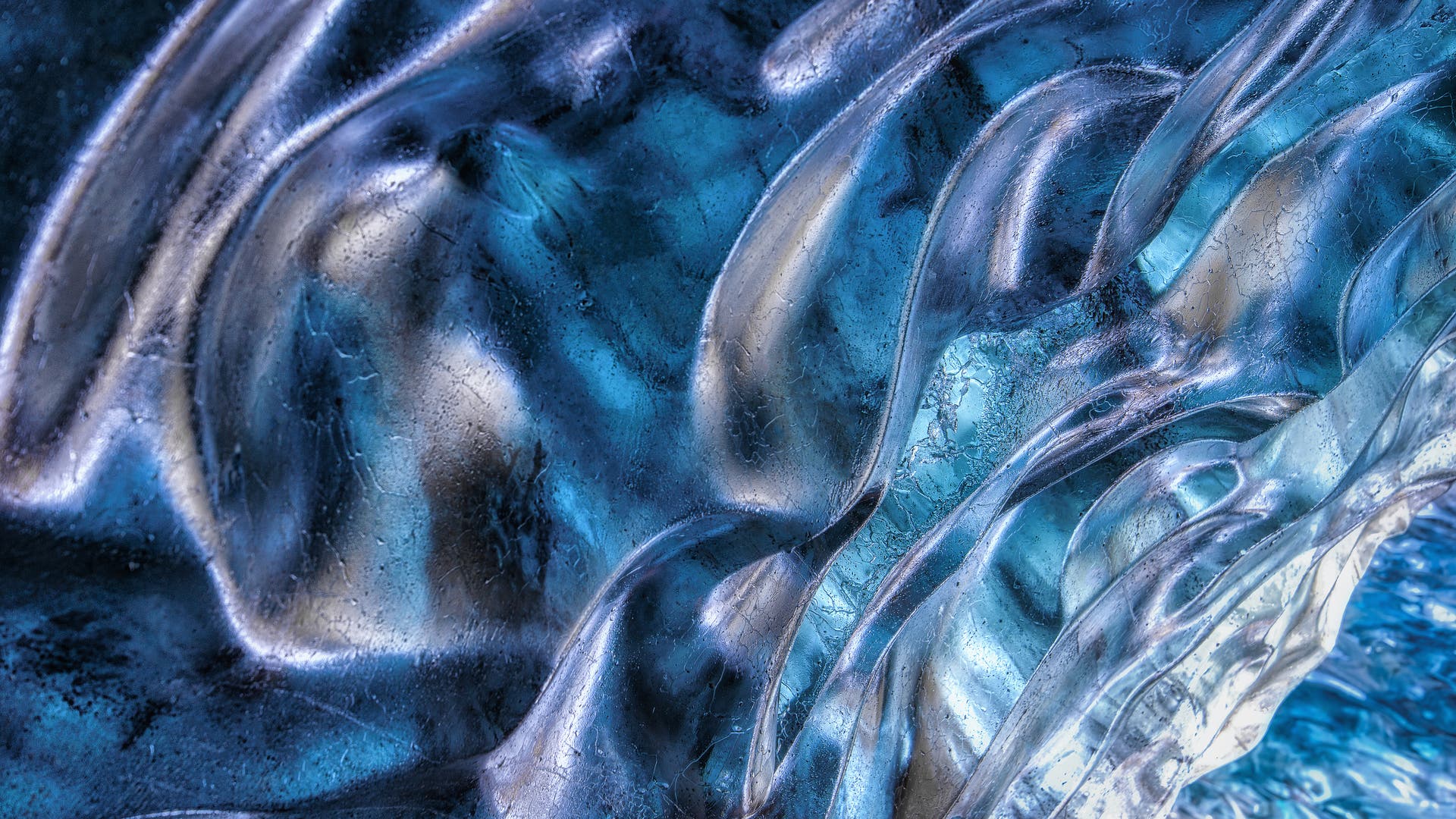 Superionisches-Wasser-Forschungsteam-entschl-sselt-Struktur-von-exotischem-Wasser