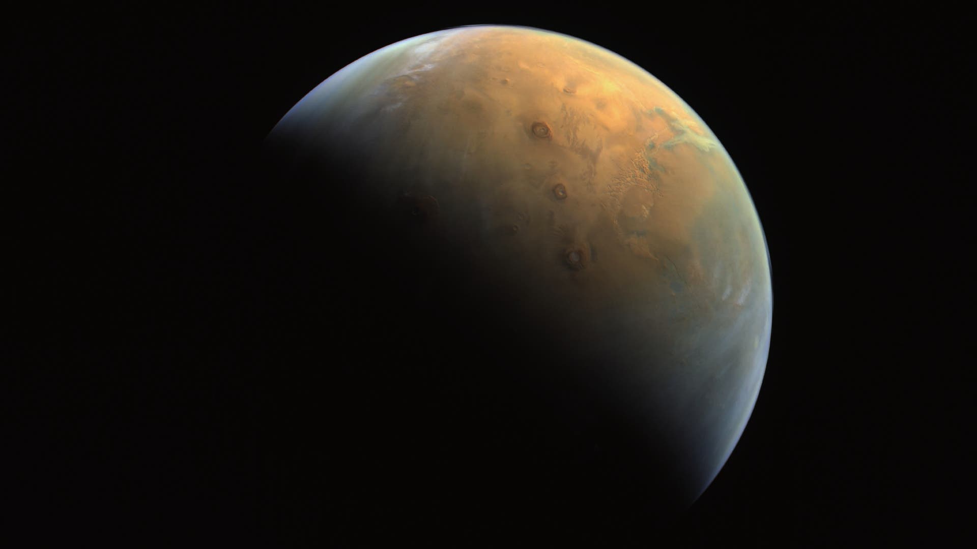Mars aus Sicht der arabischen Raumsonde Al-Amal