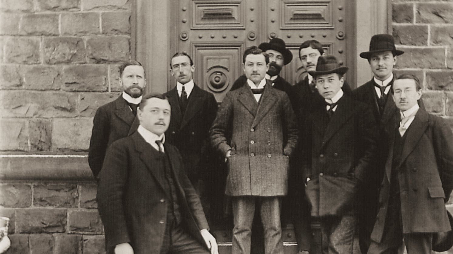 Adam Massinger Ein Leben zwischen Astronomie und Krieg Spektrum der