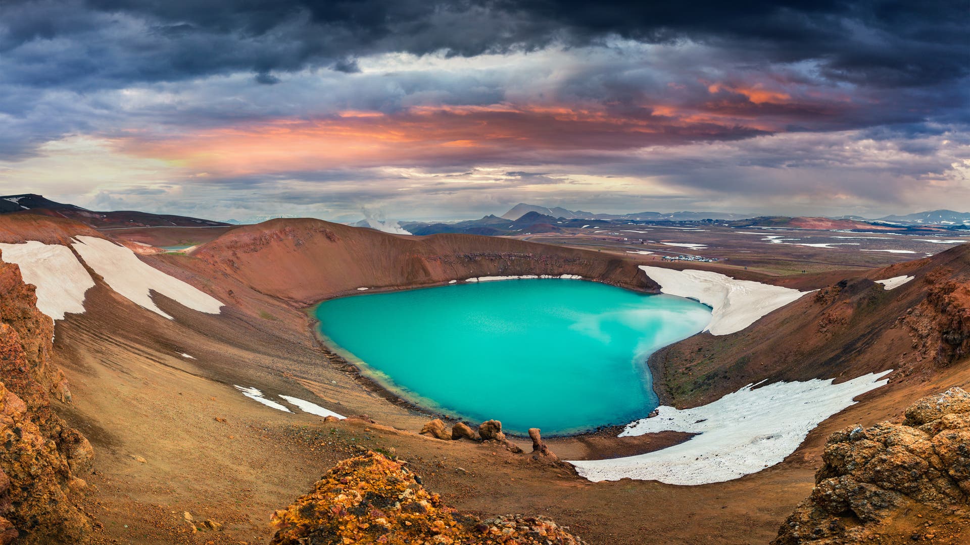 Der Kratersee des Krafla-Vulkans in Island
