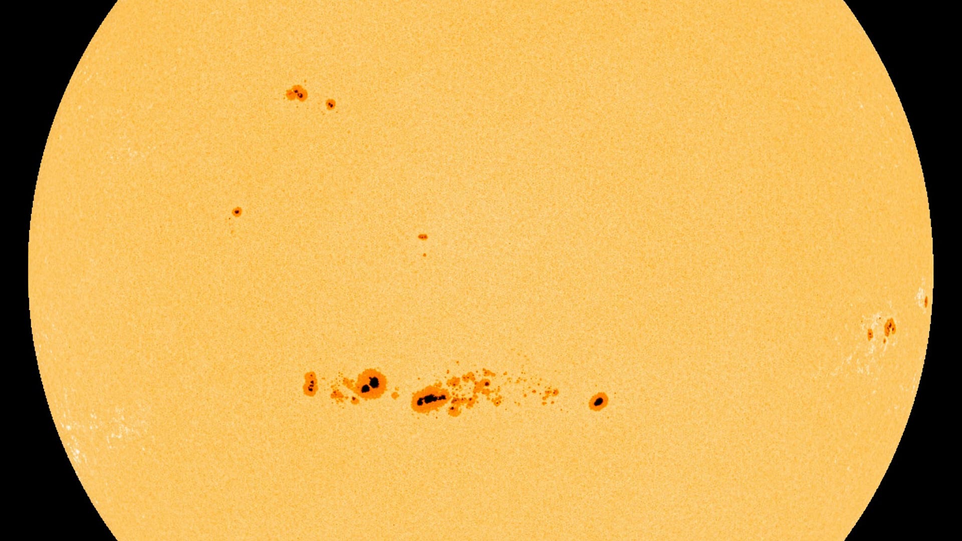 bilder-der-woche-rekordverd-chtige-flecken-auf-der-sonne