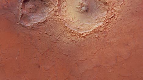 Einschlagkrater in Tyrrhena Terra