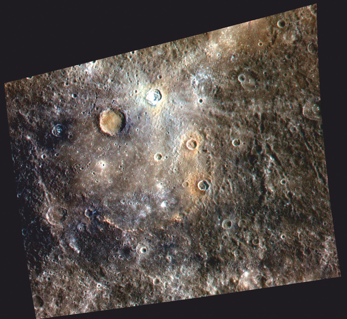 Merkur im Blick der Raumsonde Messenger (Falschfarbenbild)