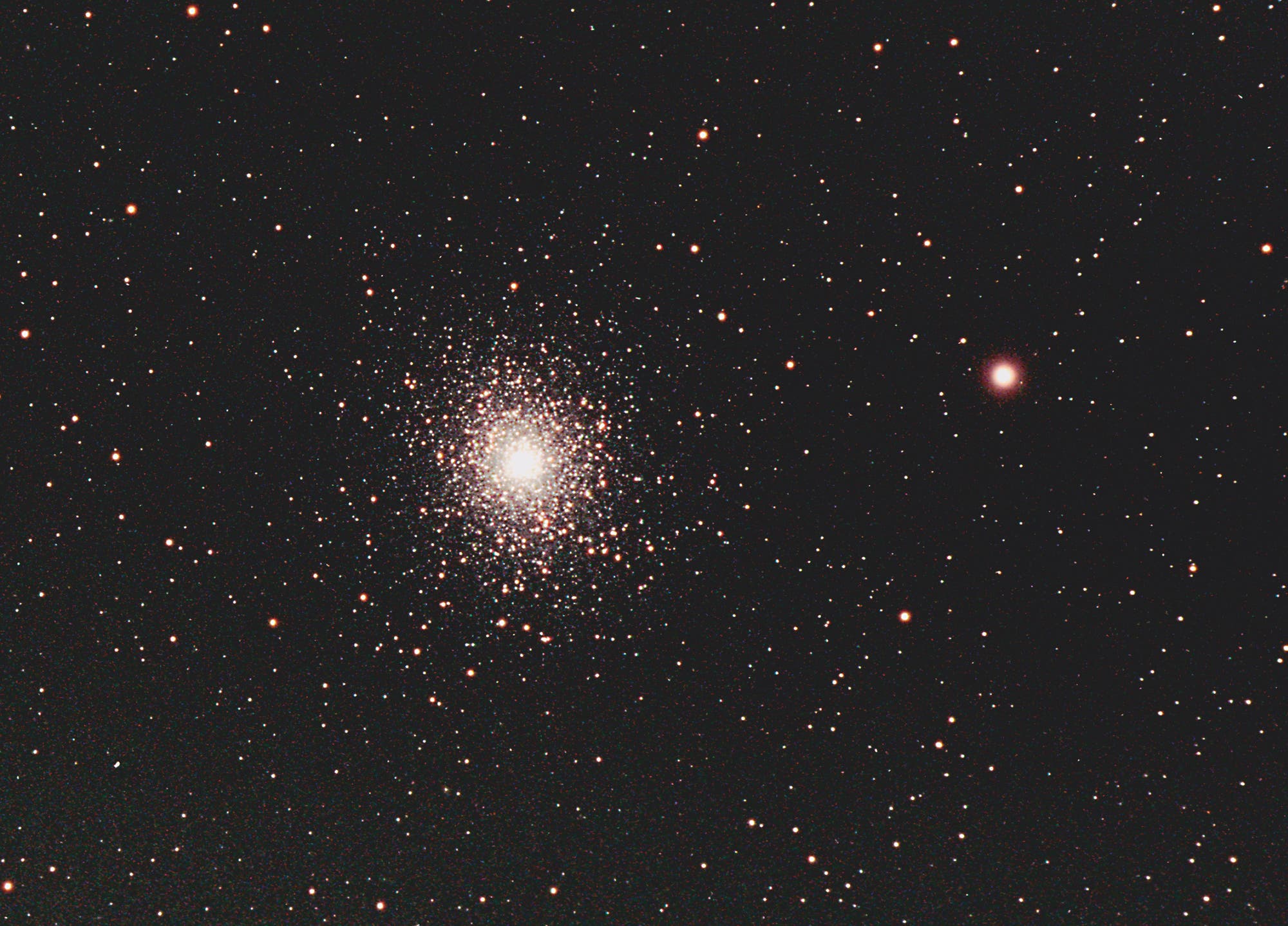 Kugelsternhaufen Messier 5 im Sternbild Schlange