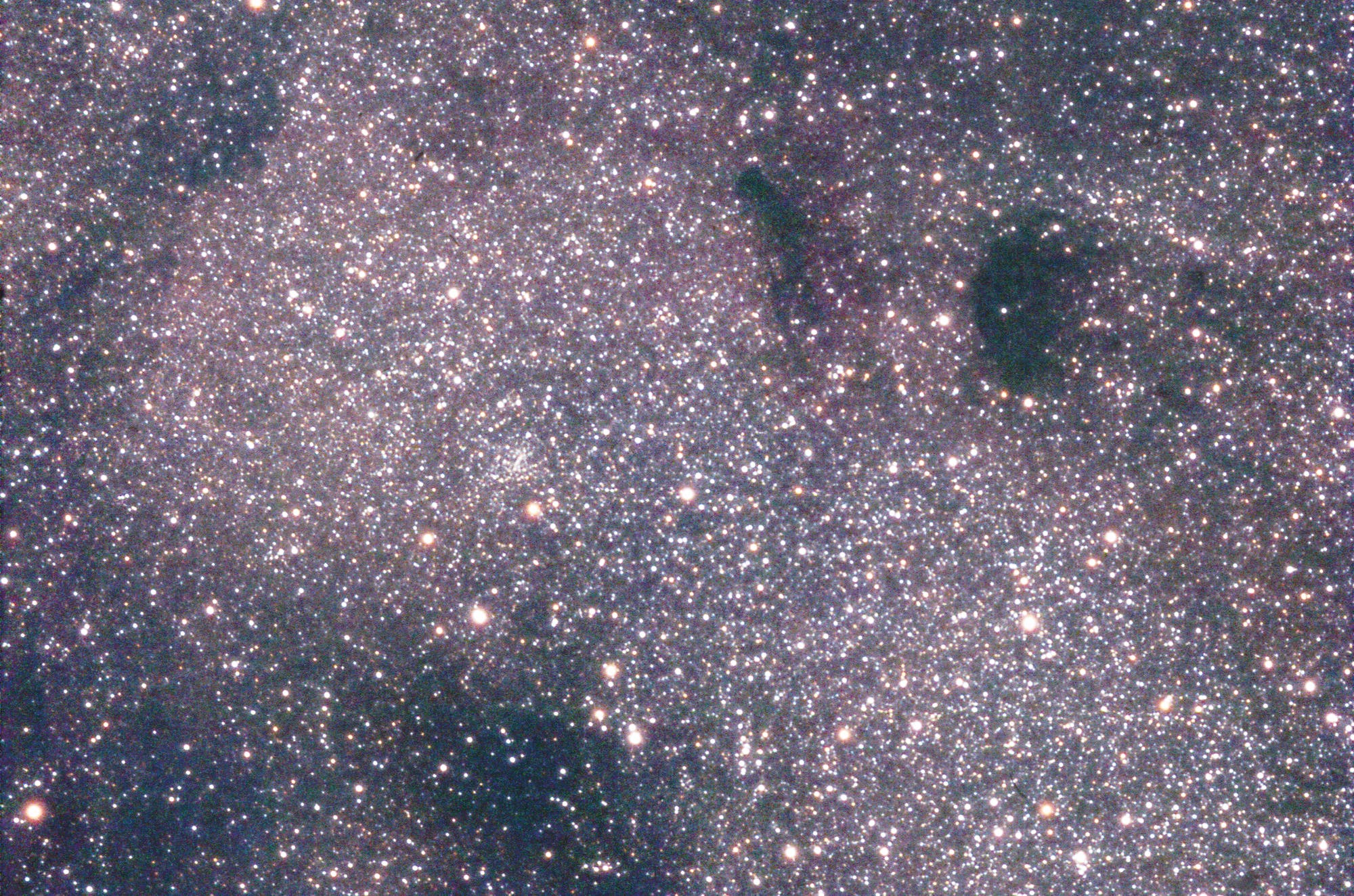 Die Dunkelwolken Barnard 92 und 93