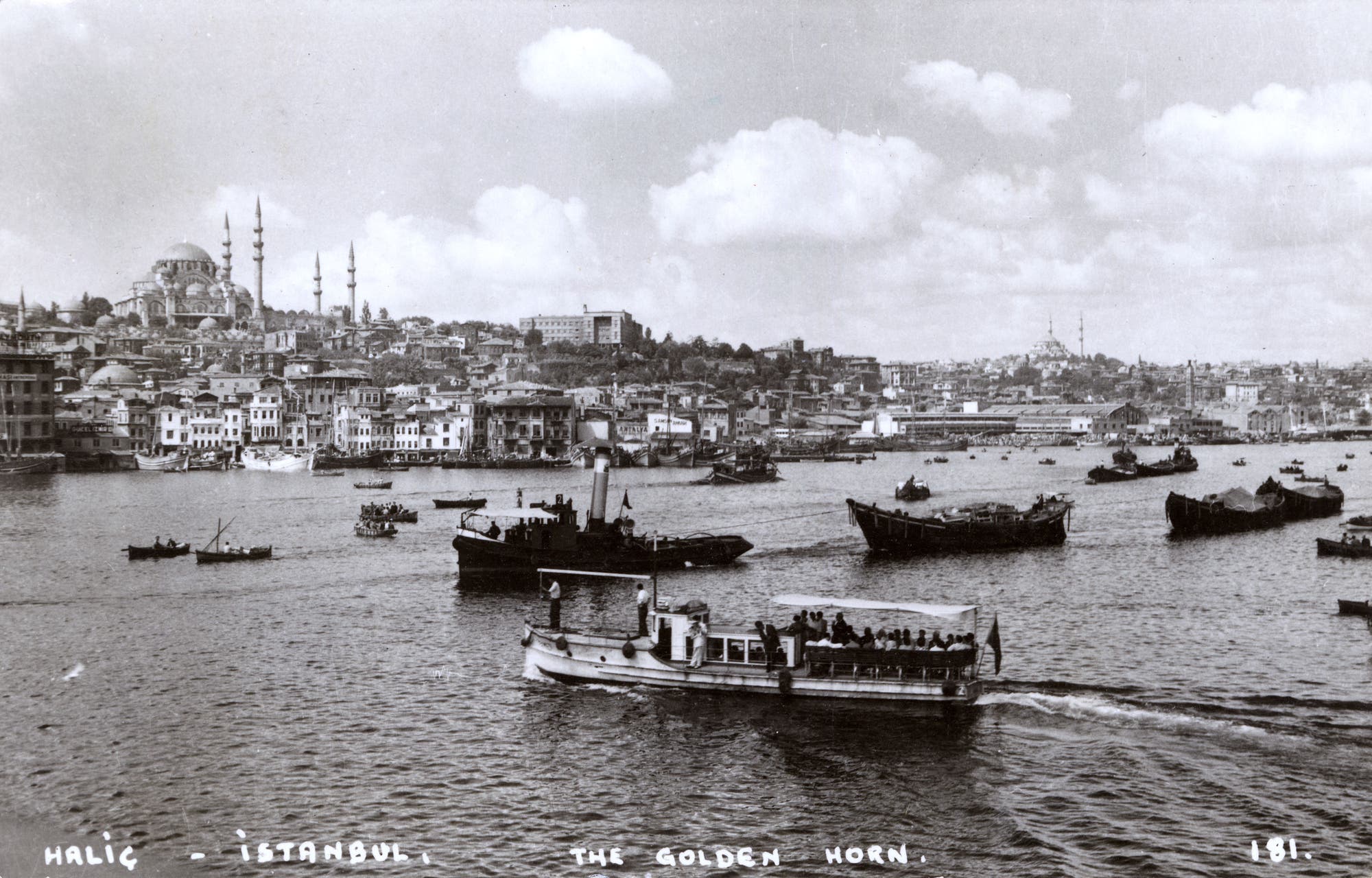 Istanbul auf einer Postkarte um 1940