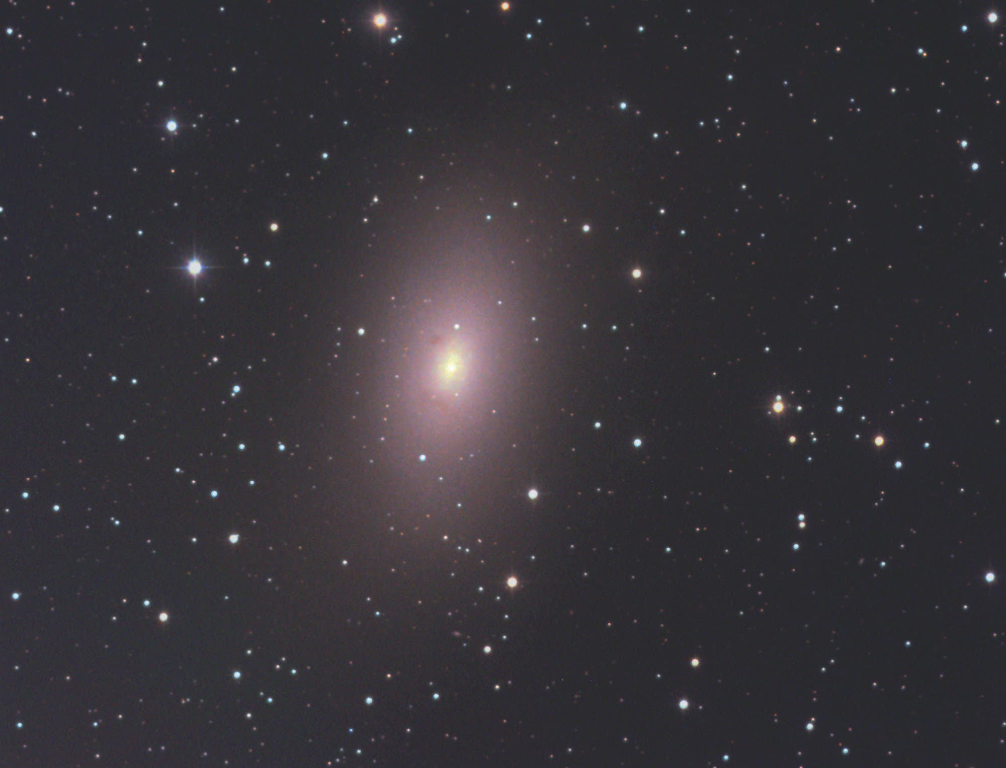 Die Begleitgalaxie Messier 110 von Messier 31