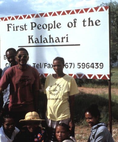 Sesana und die First People of the Kalahari