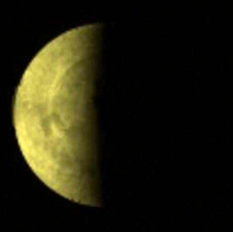 Erstes Bild von Venus Express