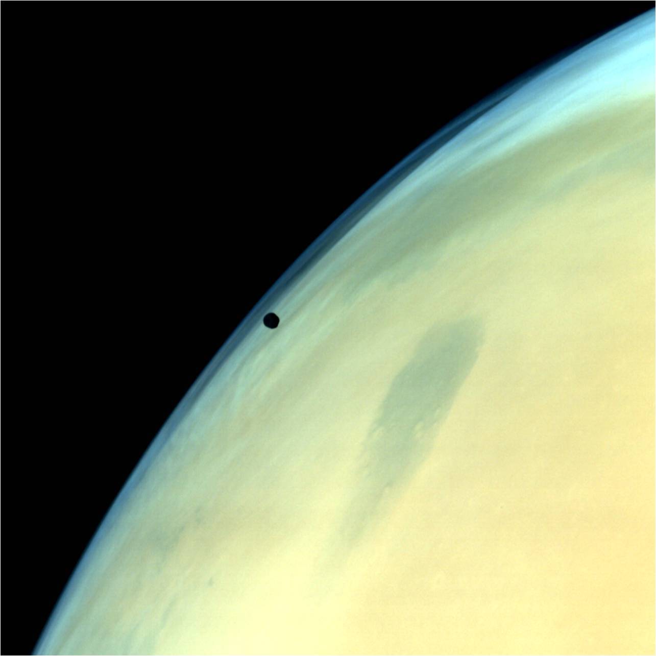 Phobos über der Marsoberfläche (Aufnahme der indischen Marssonde MOM)