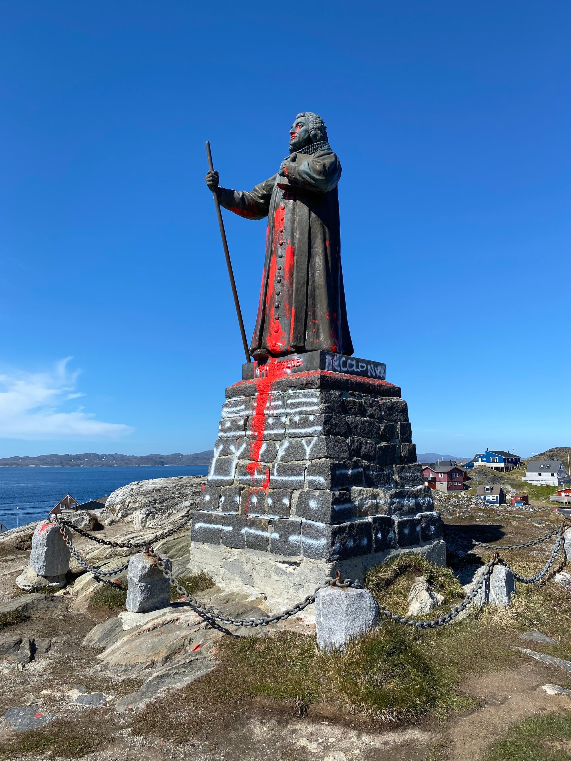 Statue in Nuuk