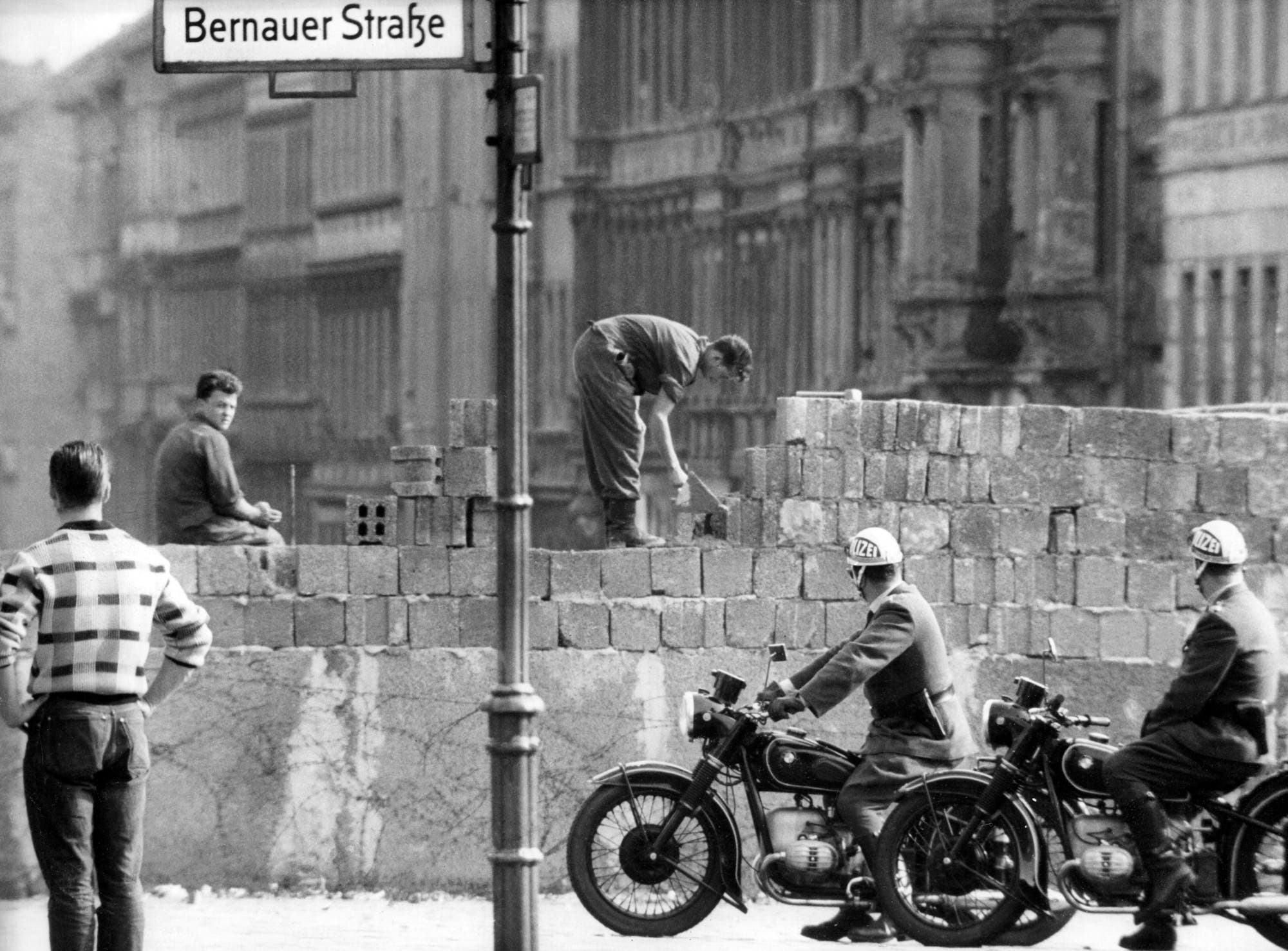 Mauerbau im August 1961