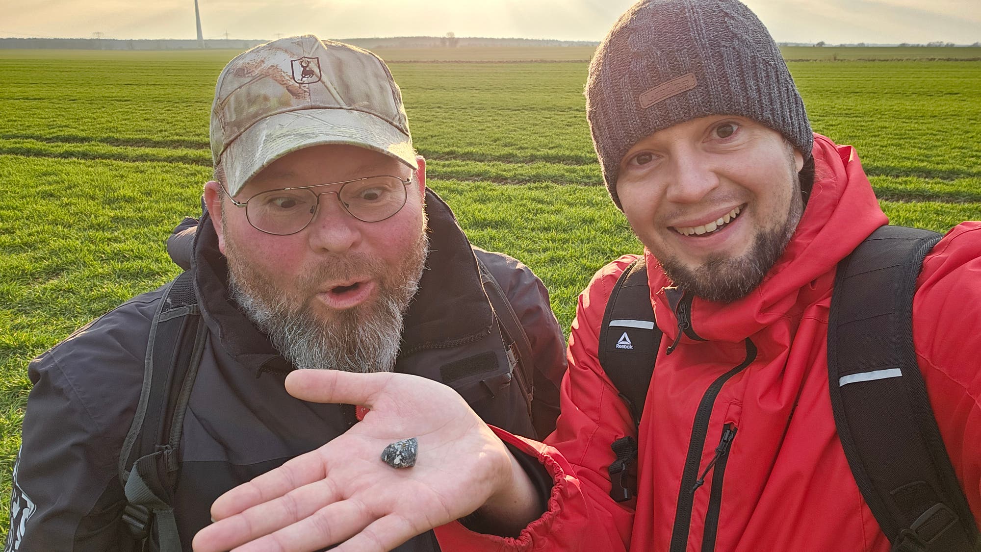 Glückliche Finder Mirko Graul und Andreas Möller