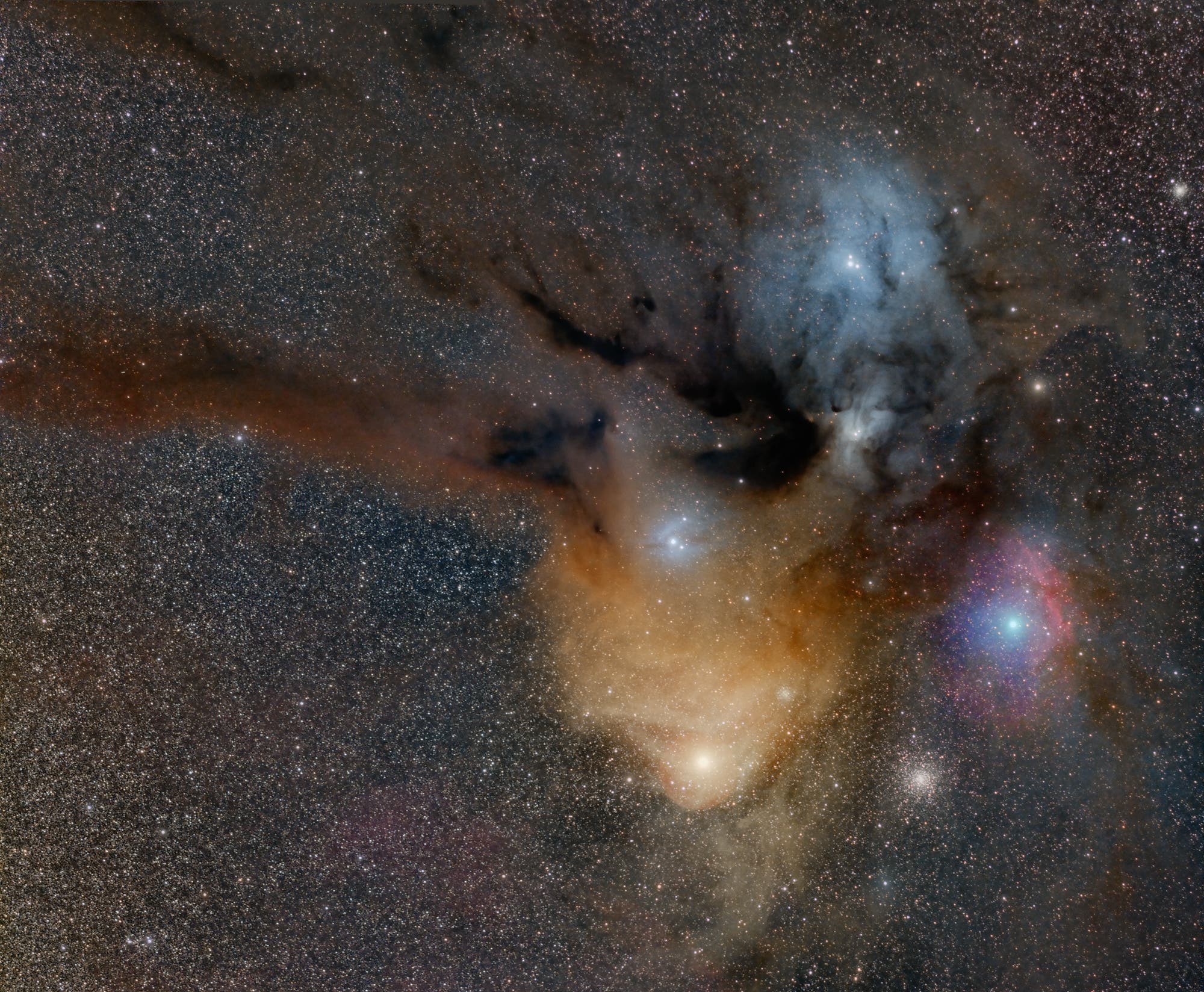 Die Antares-Region im Sternbild Skorpion