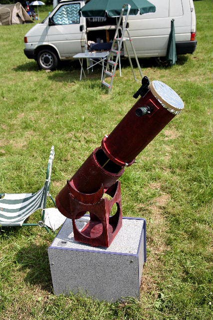 Dobson-Teleskop mit Sonnenfilter