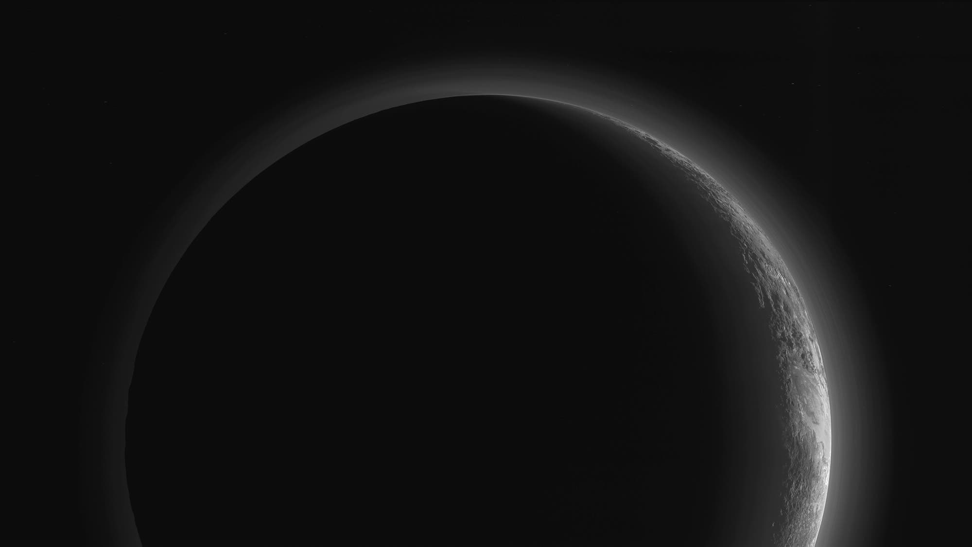 Pluto von hinten (Vollansicht)