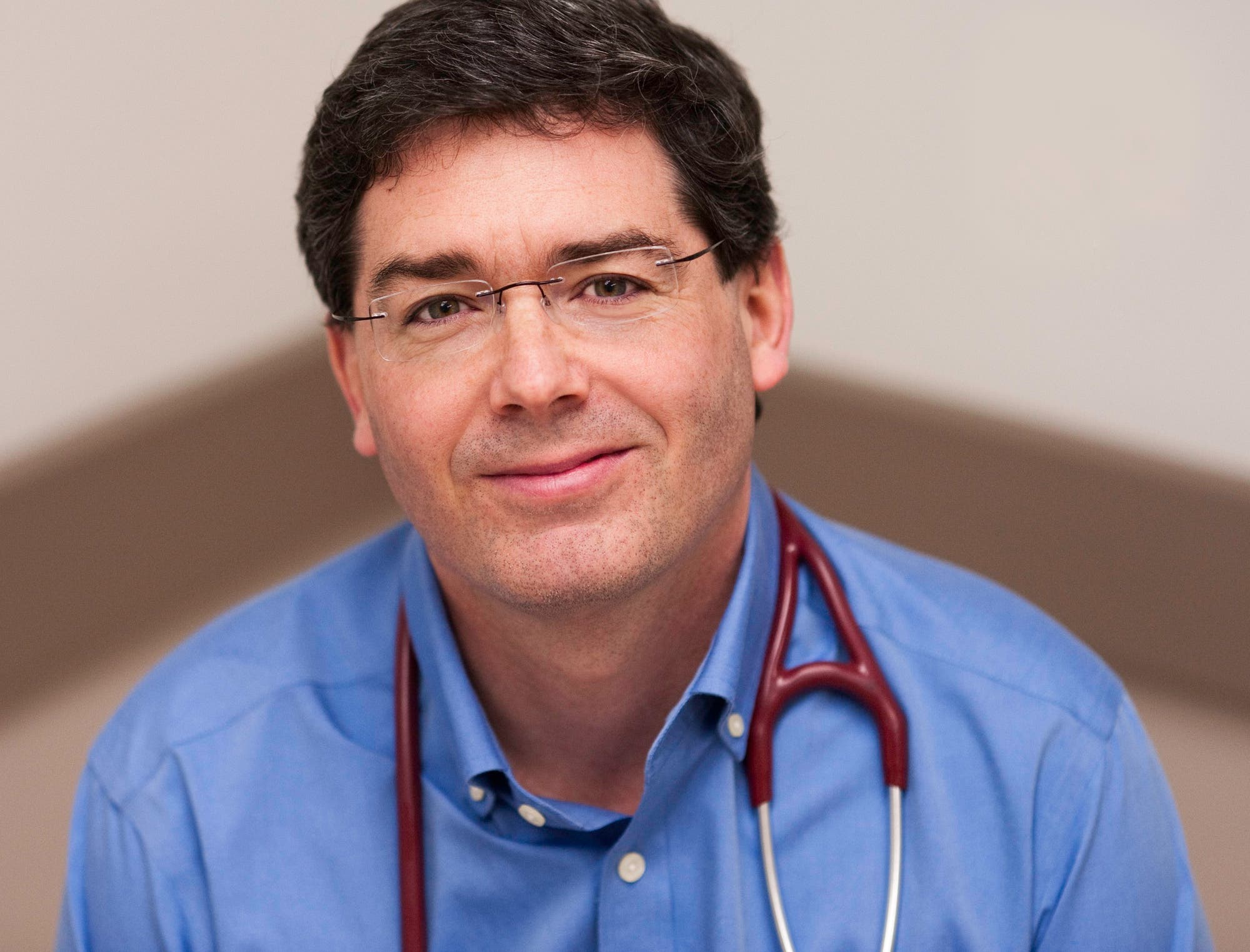 Porträtfoto des kanadischen Mediziners Scott Garrison