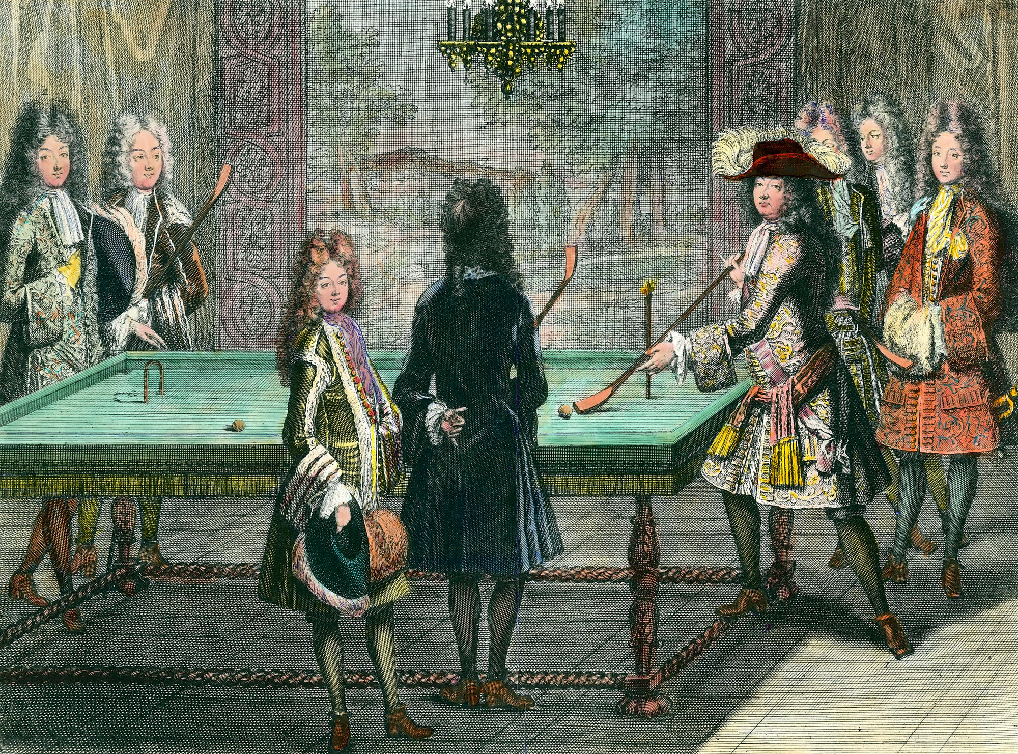 Eine historische Illustration zeigt eine Gruppe von elegant gekleideten Personen aus dem 17. oder 18. Jahrhundert, die um einen Billardtisch mit einem Spiel versammelt sind. Die Personen tragen aufwändige Kleidung mit Verzierungen und Perücken. Im Hintergrund ist ein dekorativer Wandteppich zu sehen. Eine Person hält einen langen Stock, während andere zuschauen. Die Szene vermittelt eine Atmosphäre von Eleganz und gesellschaftlichem Vergnügen.
