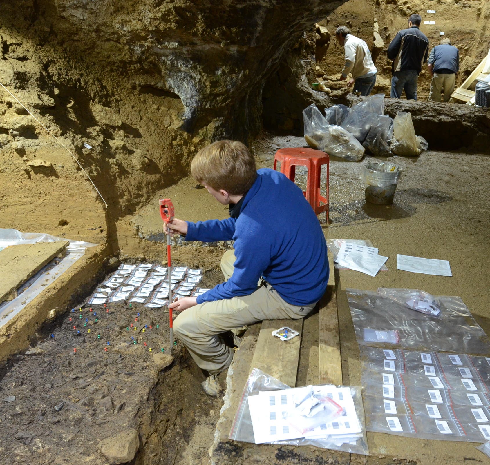 Grabungen in der Bacho-Kiro-Höhle