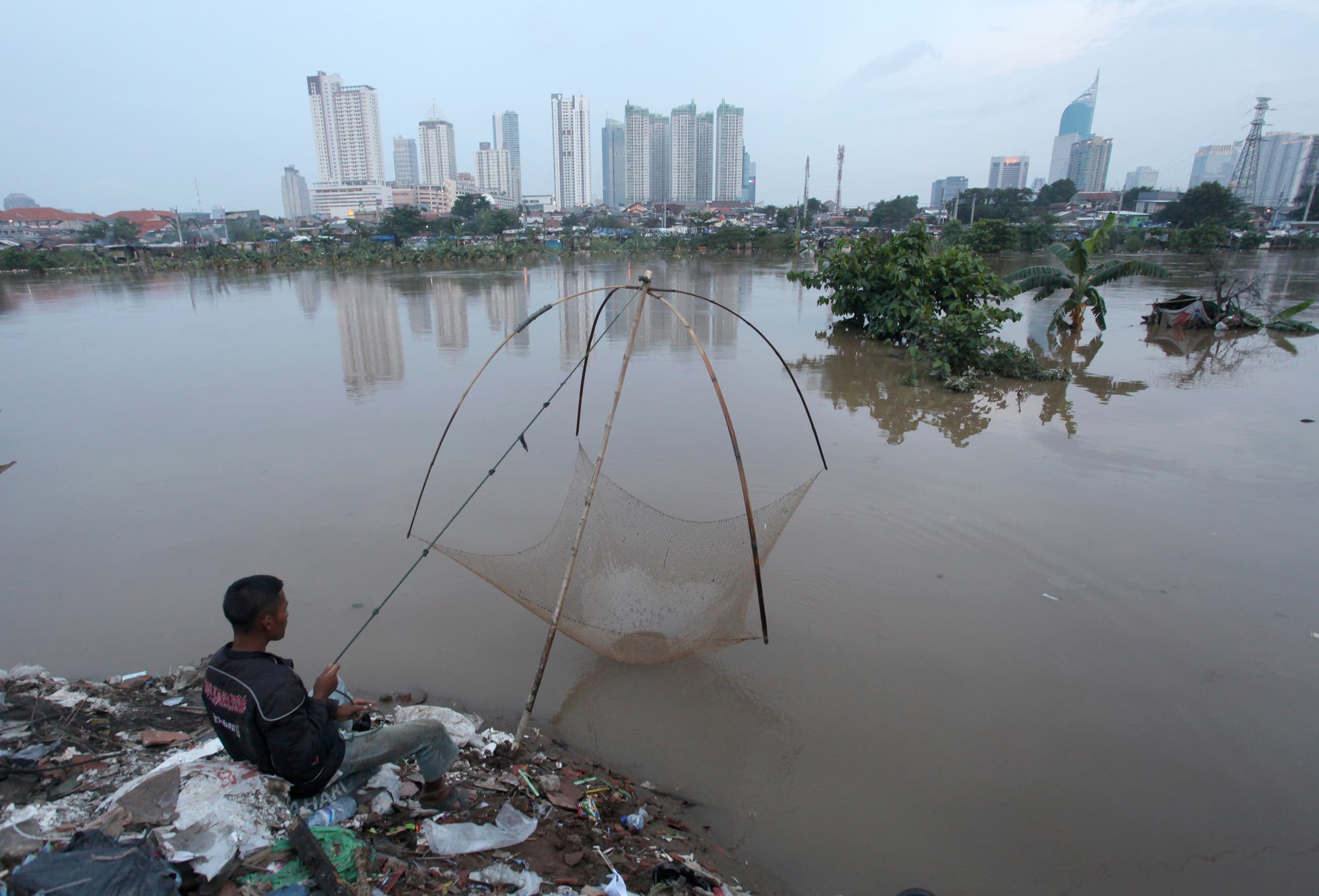 Jakarta leidet unter ständigen Überflutungen