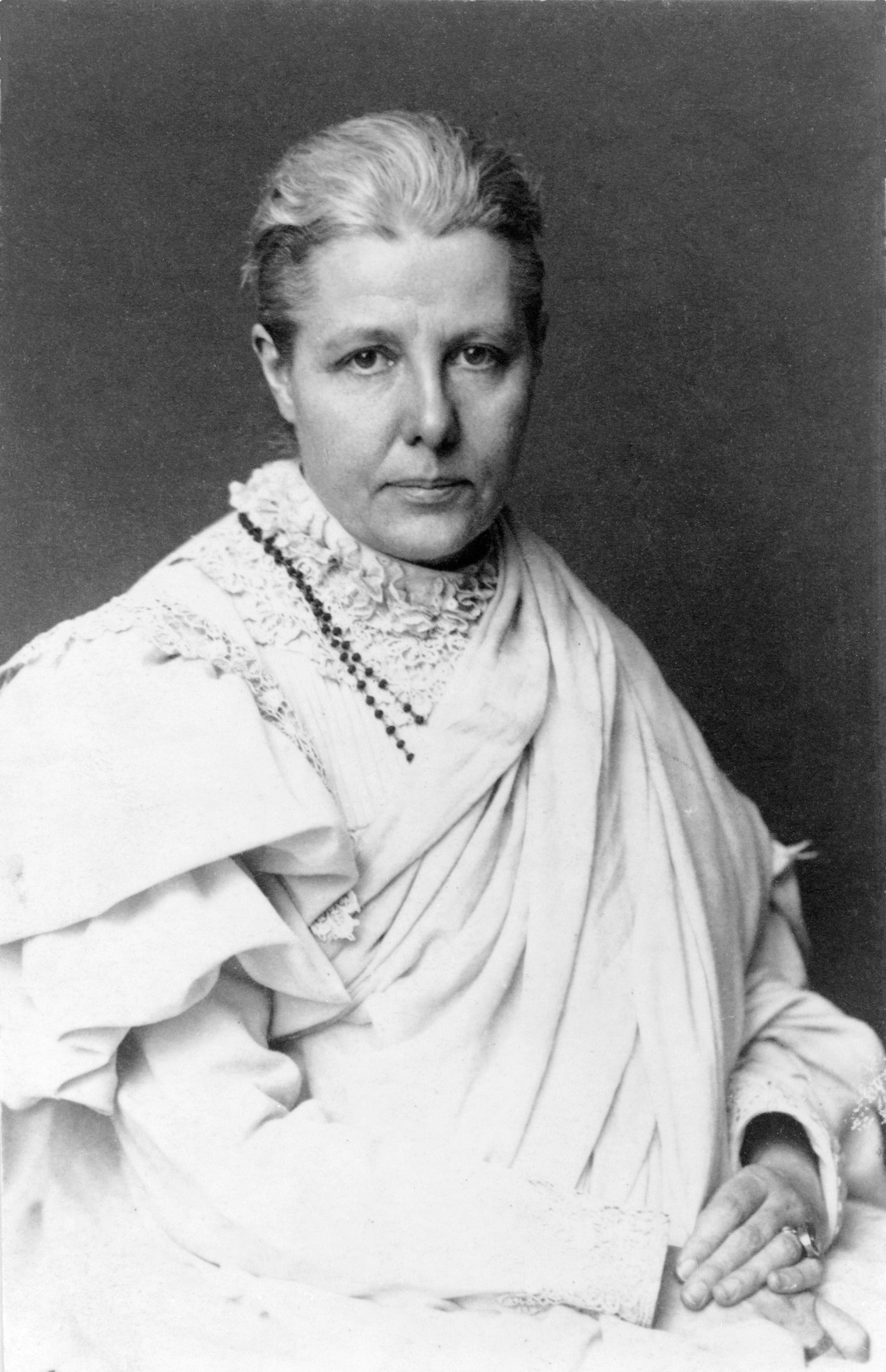 Annie Besant (1847–1933)